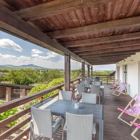 Pod Palavou Starovicky