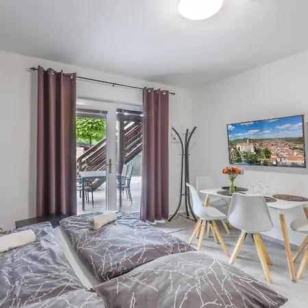 Pod Palavou Starovicky